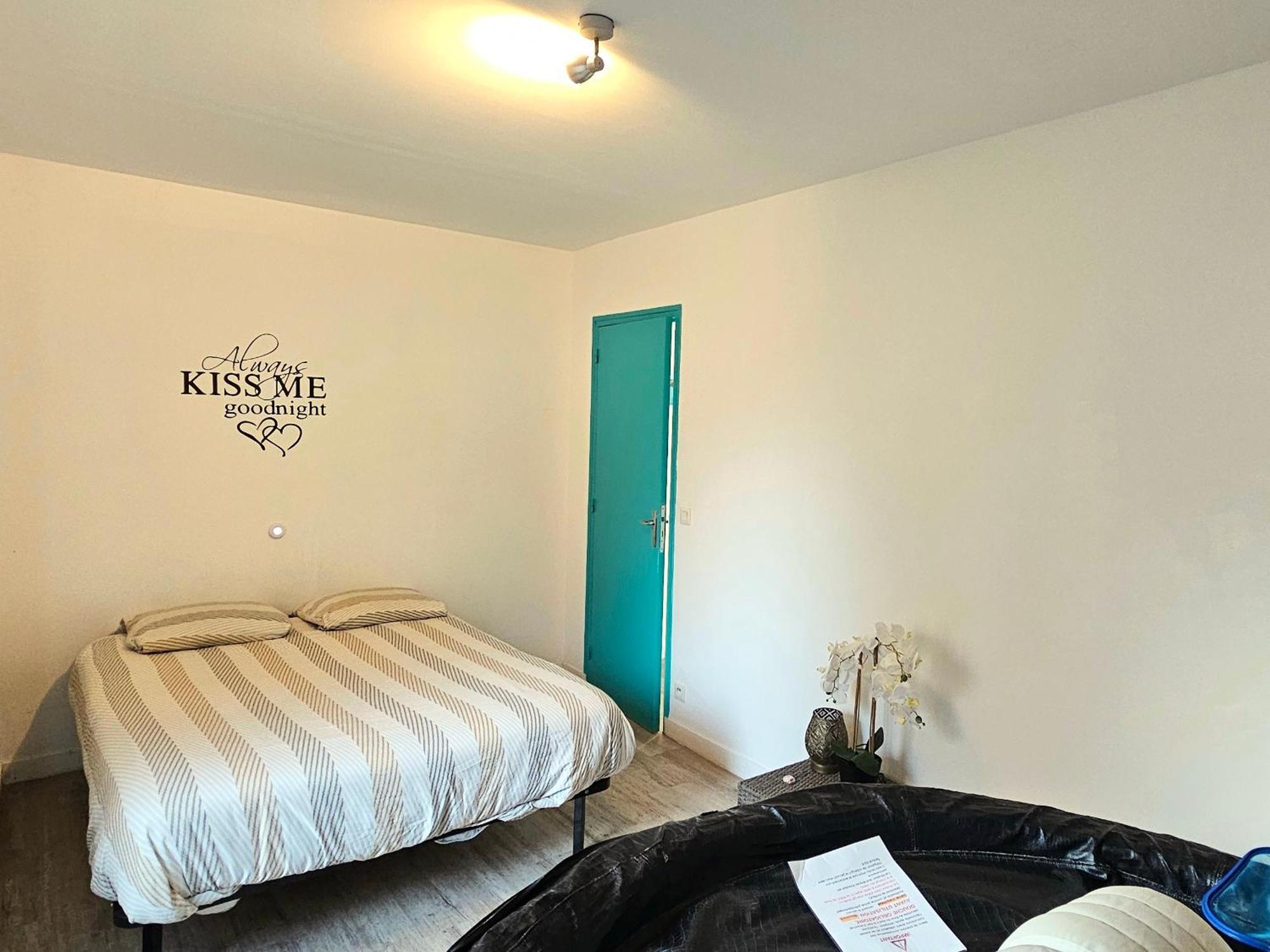 Le Pont T3 Etoile Avec Jacuzzi Apartment Saint Meloir des Ondes Bagian luar foto